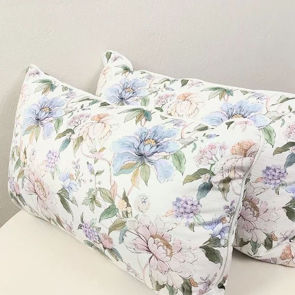 NEW! Maison Mason 2pc Pillow Set Floral Decorative Rectangle Down Alternative