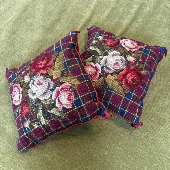 Pair Of Vintage Needle Point Rose Floral Pillows With Red Velvet Backing 13X13