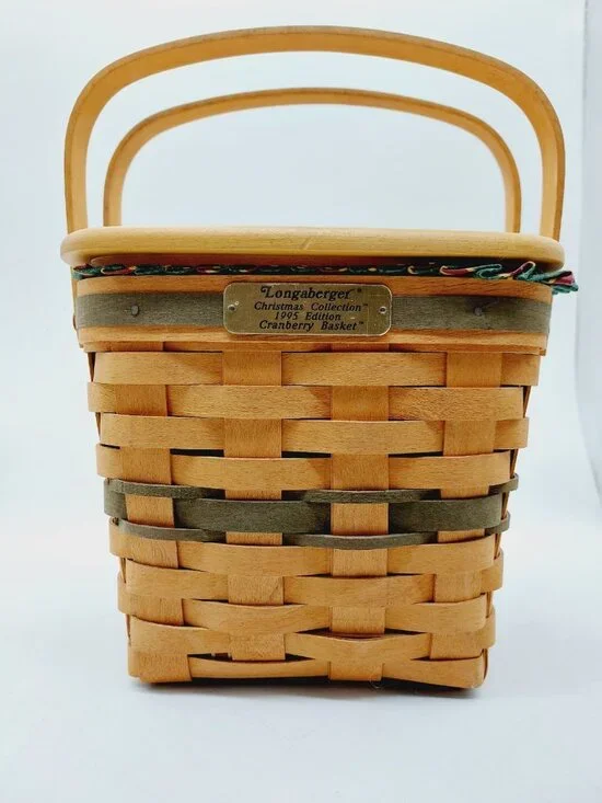 Longaberger Christmas Collection Cranberry Basket W/ Liner Protector 1995