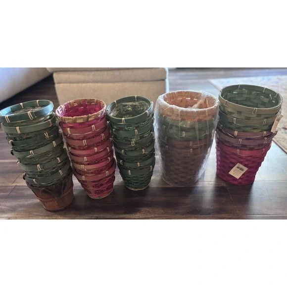 HUGE LOT 30 Small to Medium Vintage Wicker Woven Gathering Floral‎ Baskets NEW!
