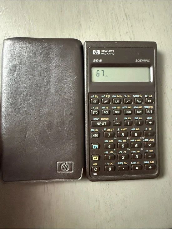 Mint VTG 1987 Hewlett Packard HP 20S Scientific Calculator w leather case Tested