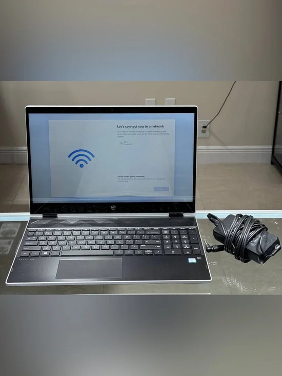 HP Pavilion 15-cr0055od Laptop - i5-8250u - 8GB RAM - 256GB SSD - Touch