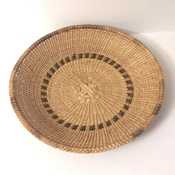 Handmade weaved basket Ghana centerpiece EUC