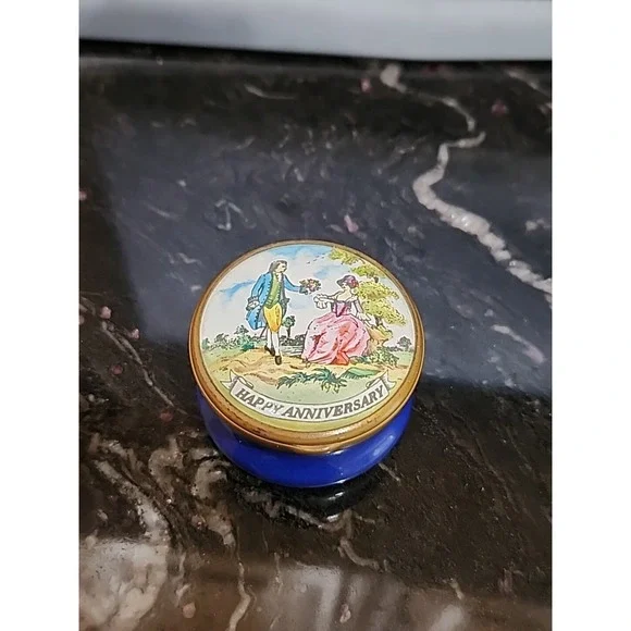 Bilston Enamel Trinket Box 