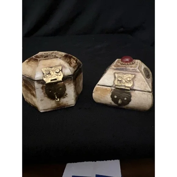 Vintage Small Inlaid Trinket Boxes Velvet Lined Wood Core Set Of 2