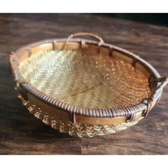 Vintage Round Bamboo Wicker Winnowing Basket fruit Bowl harvest ratton