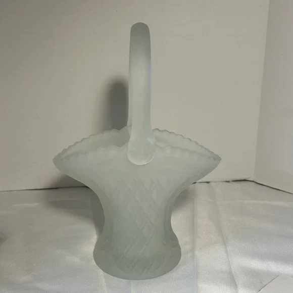 Frosted Glass Flower Basket Hobnail‎ Rim Handle Elegant Decorative Accent