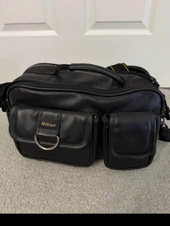 Nikon Black Camera Messenger Bag with Front Pockets