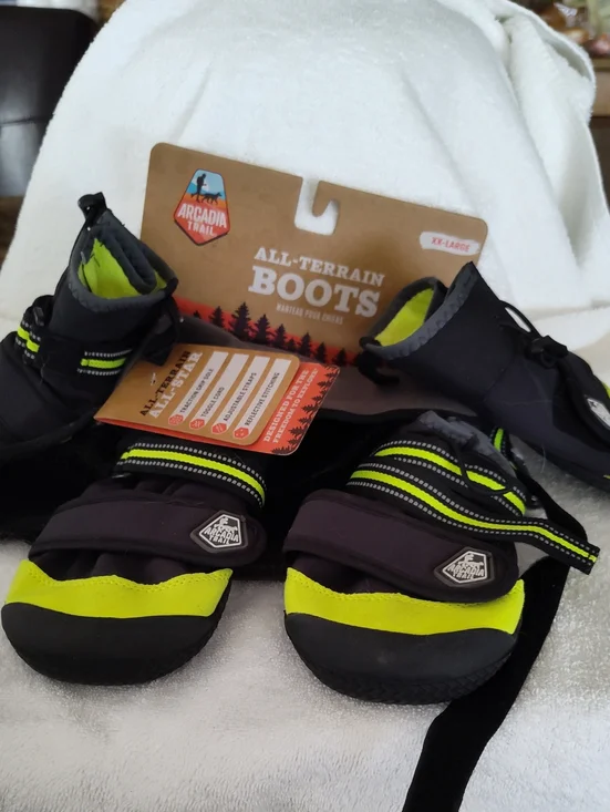 Arcadia Trail Dog Black and Neon Yellow All-Terrain Boots Size XX-Large