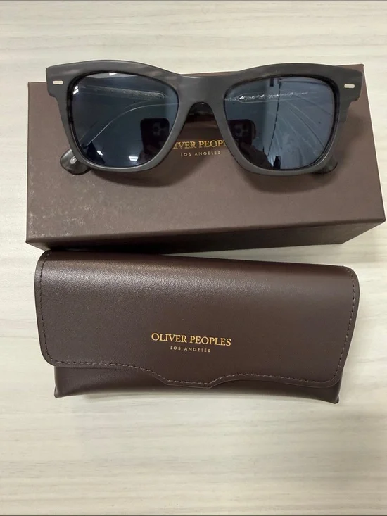 Oliver Peoples ov5393SU