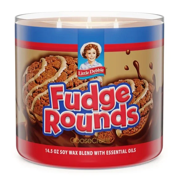 Goose Creek Fudge Rounds Little Debbie ™ 3-Wick Candle with lid NEW