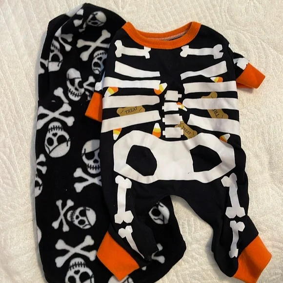 Halloween dog clothes size small
