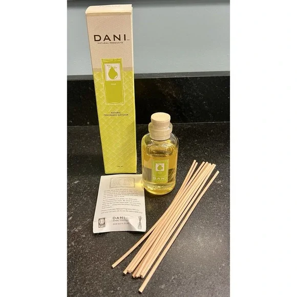 Dani Natural Products Fragrance Diffuser 100mL In‎ Pear Sealed Soy Wax Made USA