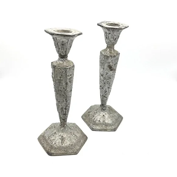 Vintage Rogers Silver Plate Ornate Embossed Hexagonal‎ Candlesticks Pair 16338