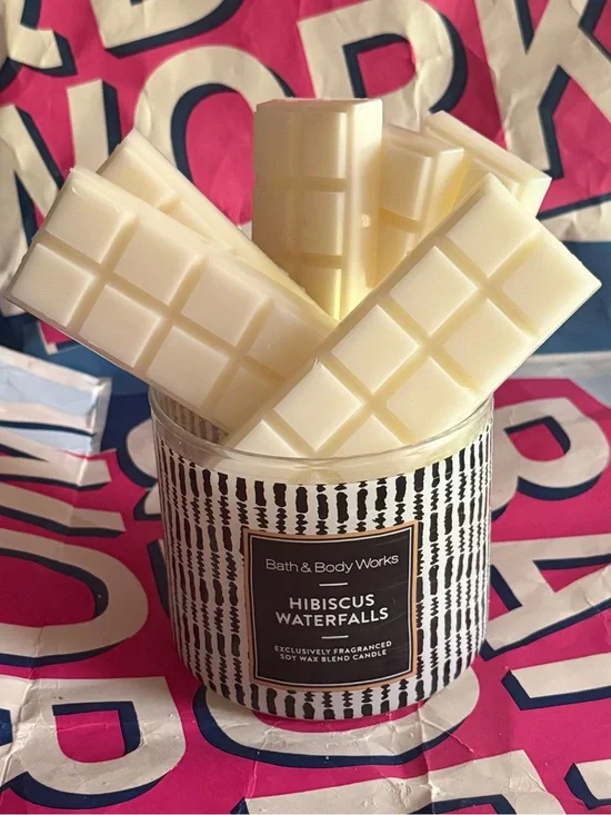 Bath & Body Works Candle Hibiscus Waterfalls Wax Melts