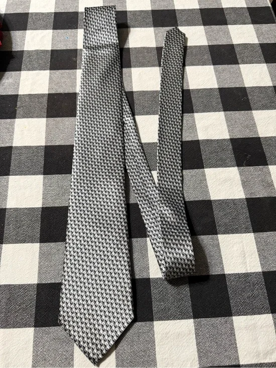 Arrow Black and White Geometric Silk Tie