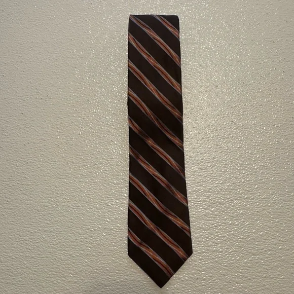 Robert Graham Multi-Color w/Stripes 100% Silk Tie - Made in U.S.A