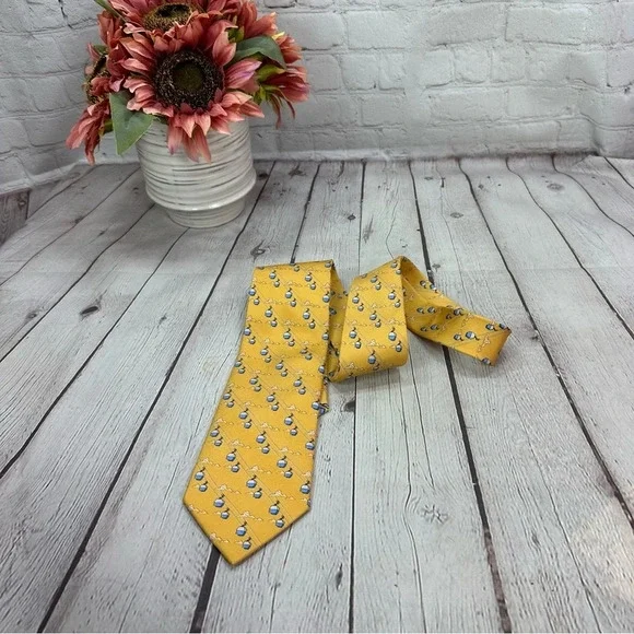 Bird dog bay silk tie hand made clouds ski lift gondola air tram preppy business