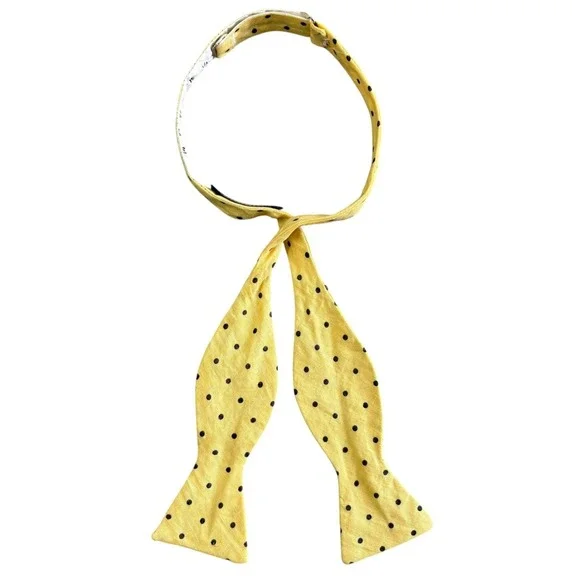 Ben Silver Silk Polka Dot Bow Tie Mens Yellow Navy Blue Charleston London‎ 2.5