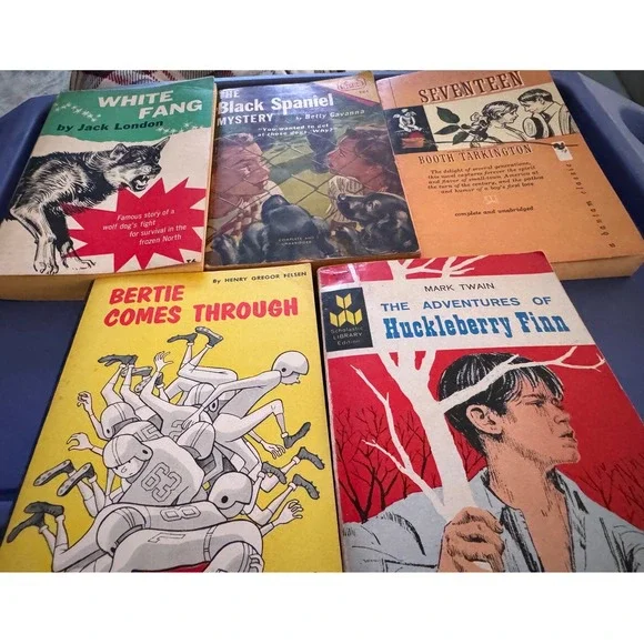 Vintage Juvenile Paperback Book Lot White Fang Huck Finn Mystery‎ Classics 5pc