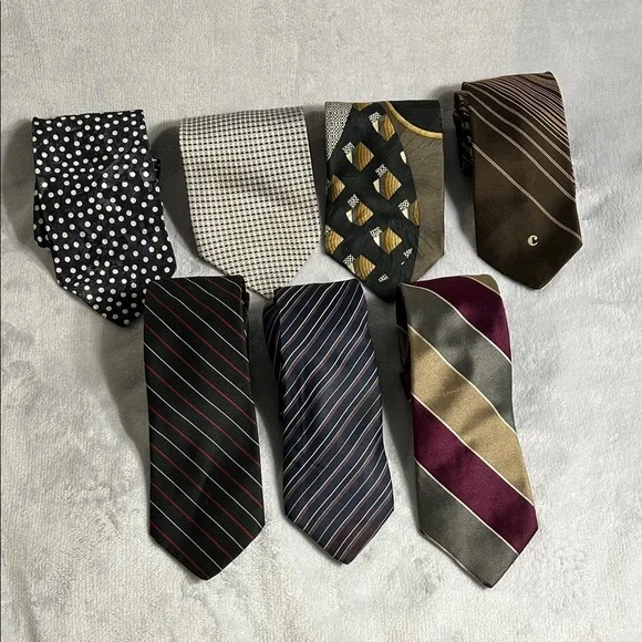 Men's Tie Collection - Assorted Colors / Lot of 7
