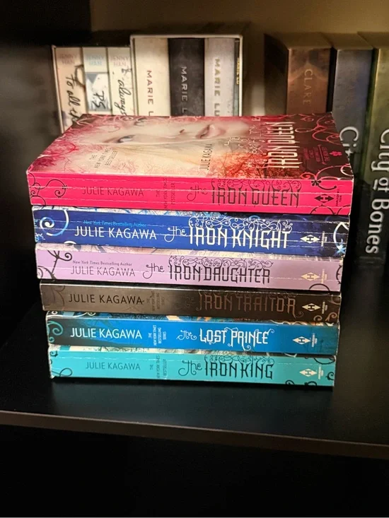 Julie Kagawa Iron Fey Paperback Book Set - Pink/Blue/Lavender/Teal/Brown Spines
