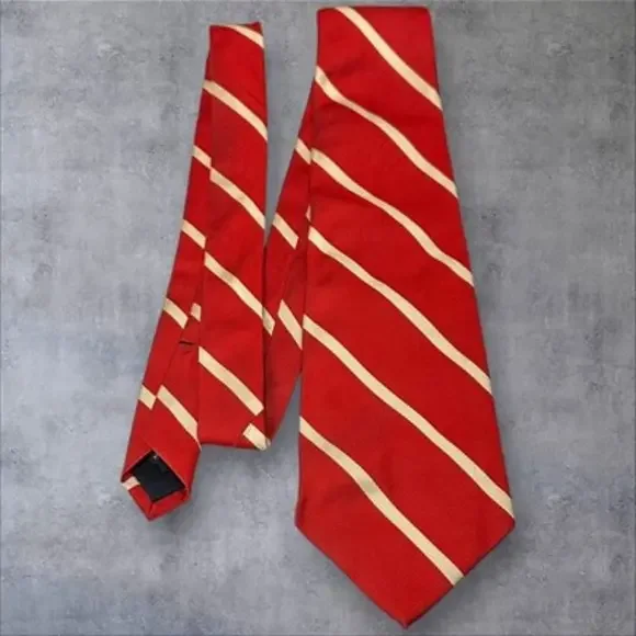 Harold Powell Neck Tie Adult Mens‎ Red/White Striped Silk USA Made 4” Necktie