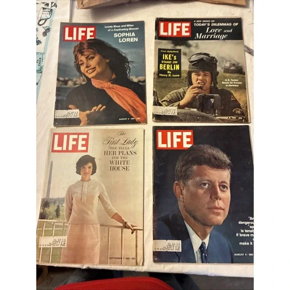 lot of 4 1961 life magazine Kennedy, Jackie, Berlin, Loren