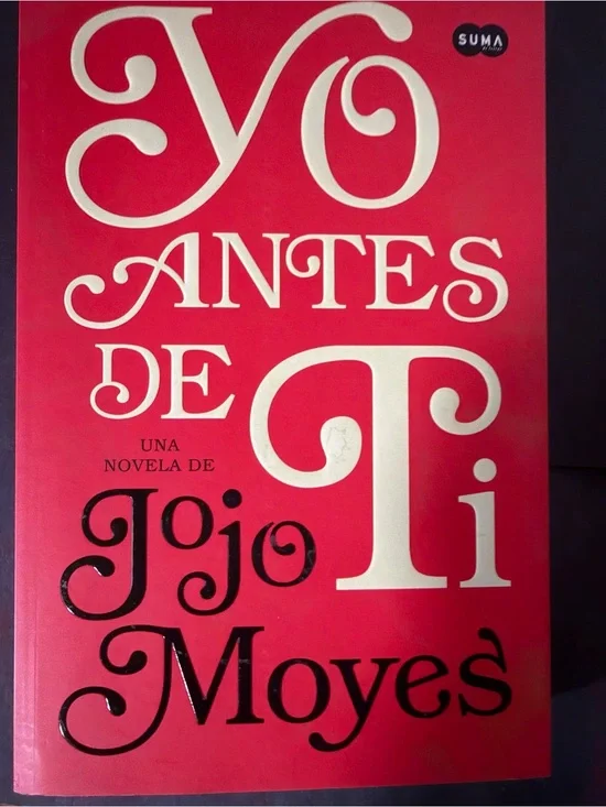 Yo Antes de Ti by Jojo Moyes - Red Paperback