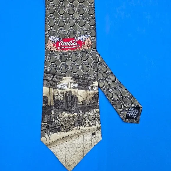 Vintage Coca-Cola Silk Tie Olive Green‎ Soda Fountain Advertising Americana 5¢
