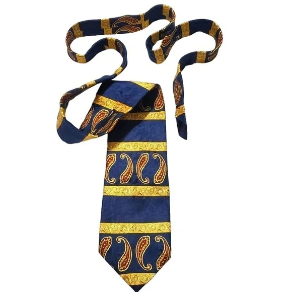 Brown &‎ church Vintage men's tie