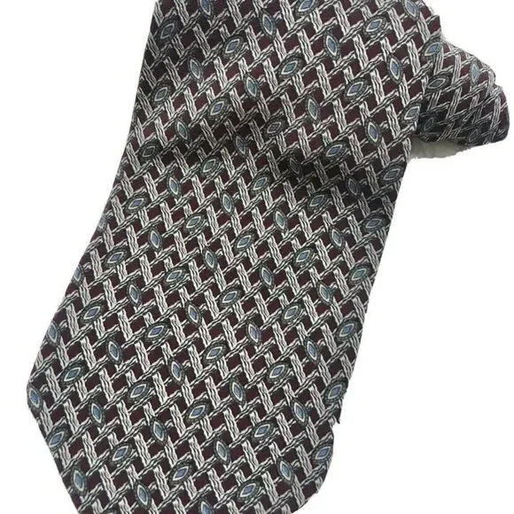 Claiborne Men's Gold and Maroon Patterned Tie
