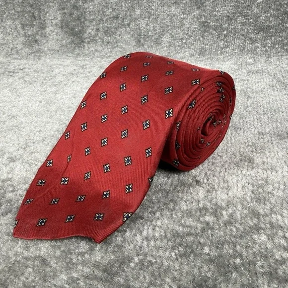 Brooks Brothers Makers Neck Tie Men's Red Silk Geometric Printed in‎ Italy