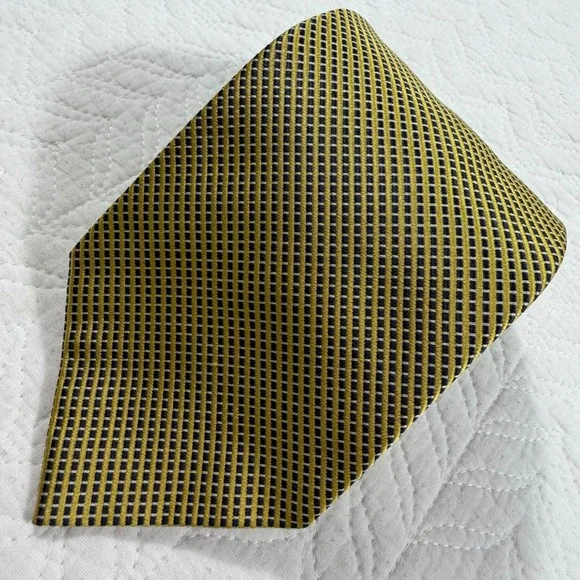 Brooks Brothers 346 Men's‎ Pure Silk Tie Yellow Black Micro Dot Pattern