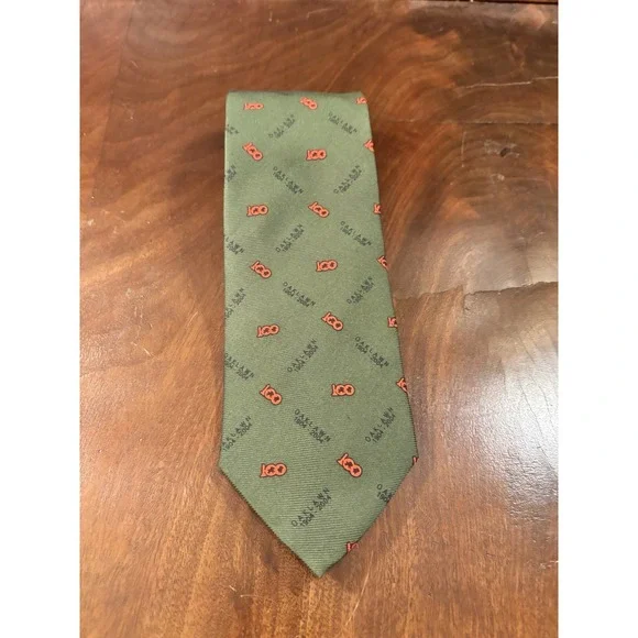 2004 Arkansas Derby Centennial 100th Anniversary Silk Necktie Green Red Logo Tie