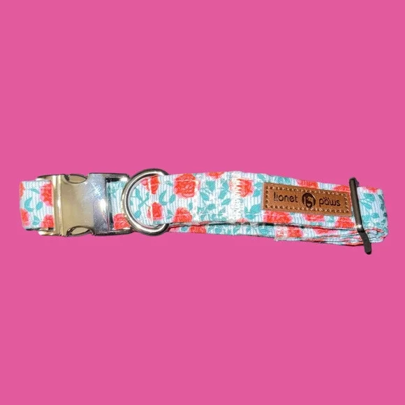 Lionet Paws Floral Dog Collar 10-16”