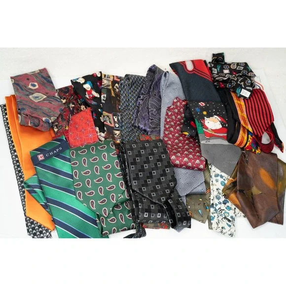 Mens Necktie Lot 6lb Assorted Brands Chaps Van Heusen Izod Silk Novelty Ties