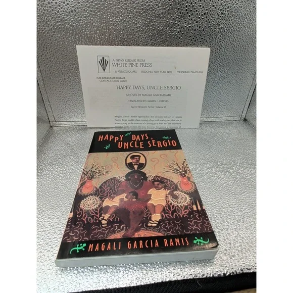 Happy Days,‎ Uncle Sergio (Secret Weavers Series)