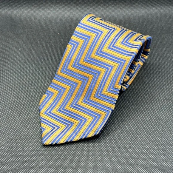 Ermenegildo Zegna Blue Gold Chevron Silk Tie Luxury 3.5