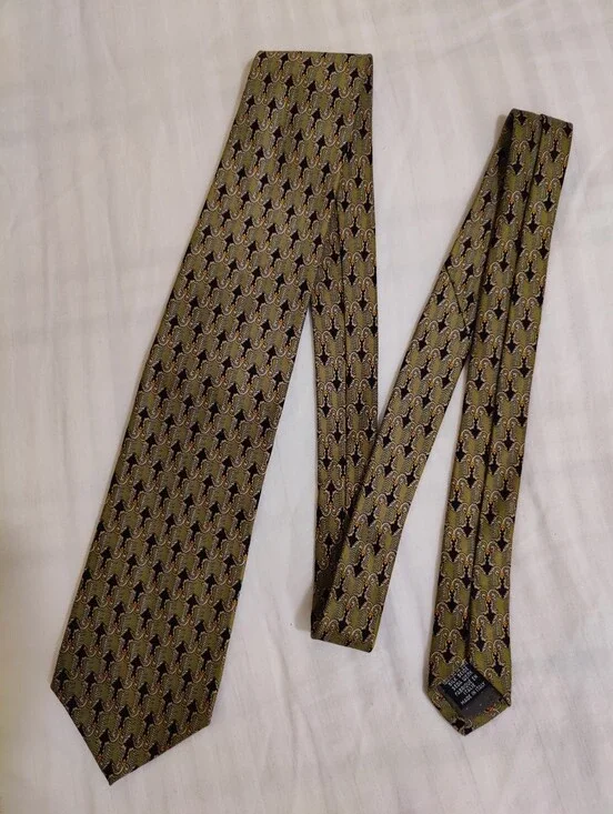 Gianfranco Ferré Silk Tie – 1990s Baroque Motif