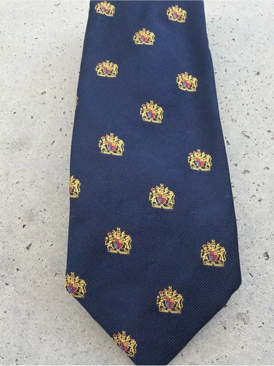 Ben Silver Collection J150B- British Royal Arms Navy Crest 100% Silk Tie