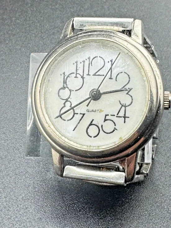 Vintage Silver Tone Novelty Watch Playful Scattered Dial