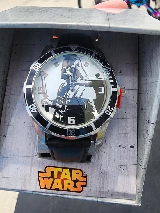 Star Wars Darth Vader Men's Watch - Black & Silver