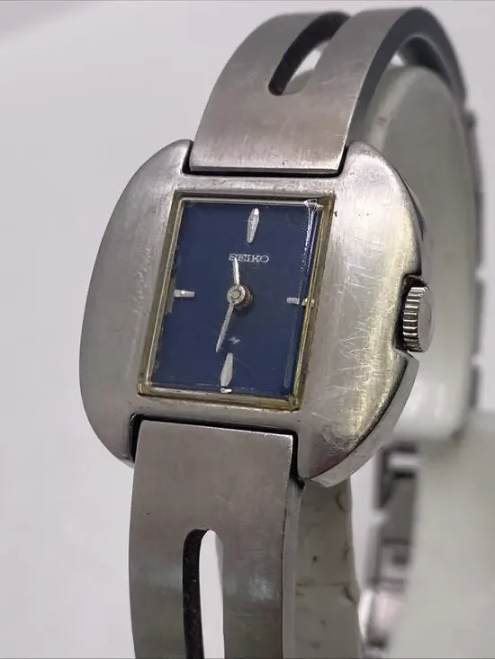 Vintage Seiko Womens Mechanical Wind Watch Works Running