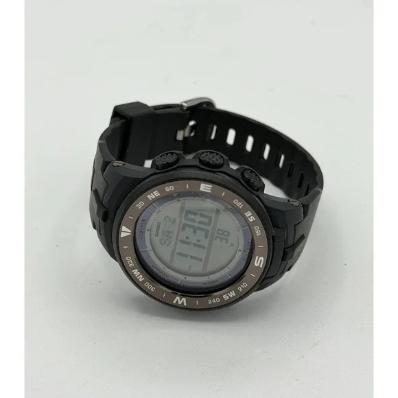 Casio Pro Trek PRG-330 3443 Tough Solar Triple Sensor Digital Watch Working