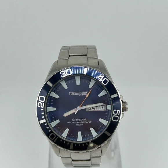 Vintage CHAMPION Sapphire Blue Dial Men's Quartz Watch #501