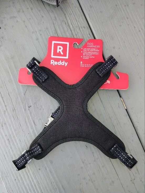 Freddy Black Dog Harness with Red Packaging