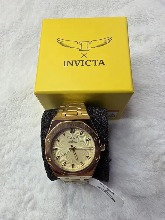 Invicta Gold Tone Men's Watch with Champagne Dial 69962 42 mm