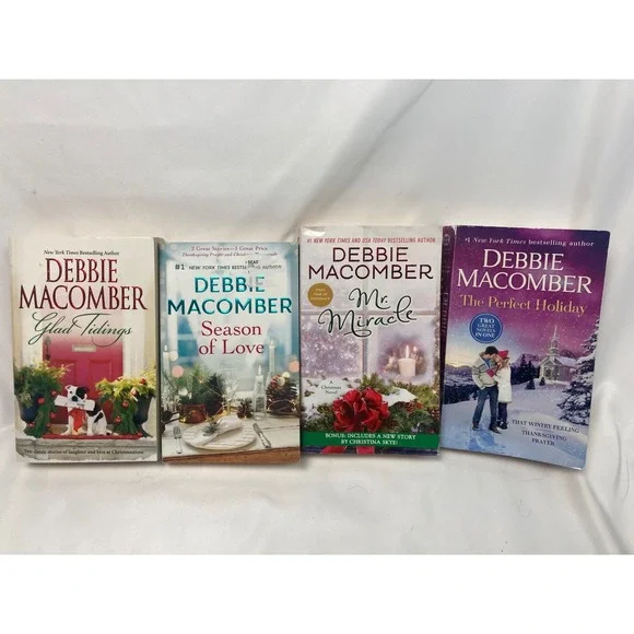 Debbie Macomber Christmas Romance Lot |‎ 4 Paperback Books | Holiday Fiction