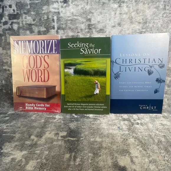 Christian Book Lot Memorize God's Word Seeking the Savior Christian Living 3pk